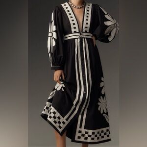 New FARM Rio Nature in Black & White Long Sleeve Maxi Dress